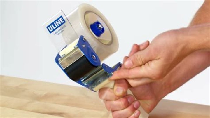 How do I make packing tape labels?