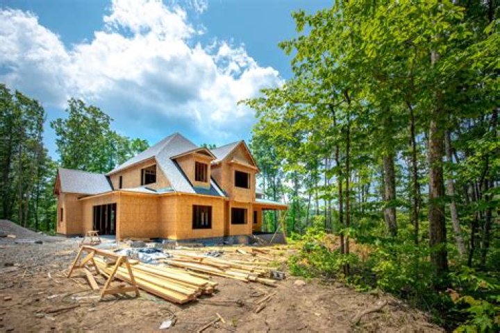 How much does it cost to build a log cabin house?