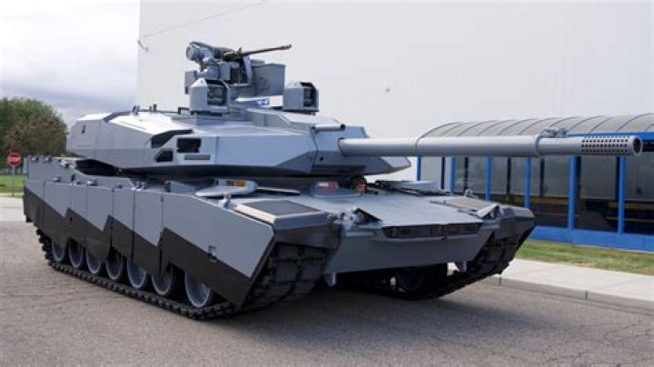 Is there a replacement for the Abrams tank?
