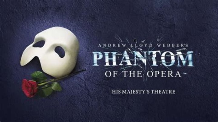 What does the rose symbolize in Phantom of the Opera?